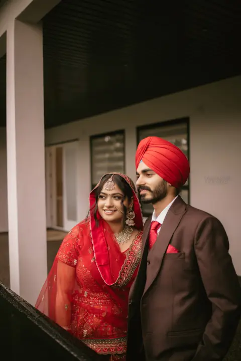 storytelling candid wedding bc